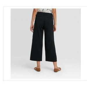 A New Day wide leg crop black stretch size 2 high rise new with tags